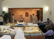 V Afghánistánu se o nemocné starají rodinní příslušníci