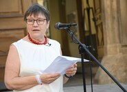Šabatová: 17. listopad je příležitost zamyslet se i nad tím, co se nepovedlo a mohlo udělat lépe